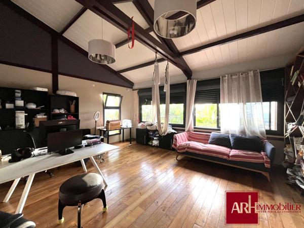 Maison d'architecte à vendre La Possssion (97419) avec vue sublime