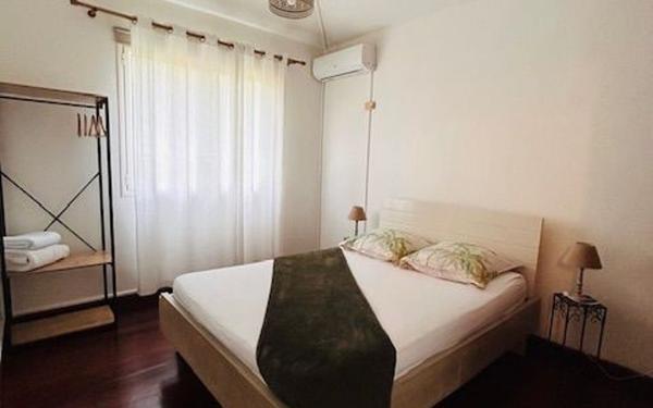 Appartement à louer    2 pièces •  Le Gosier