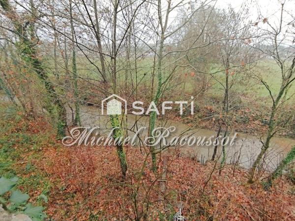 Entrepôt 870m² - Blanzy