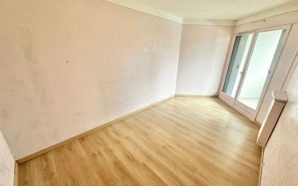 Appartement à vendre    3 pièces •  Sevran