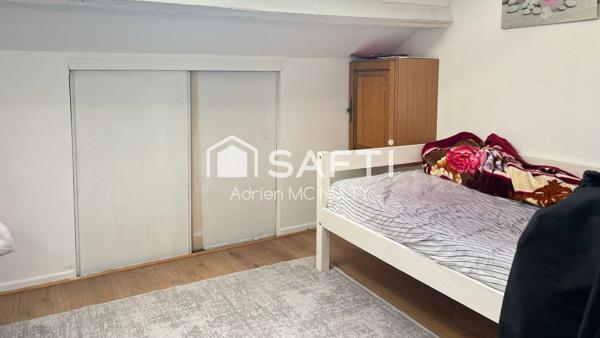 Studio 25m2 au sol et 12m2 carrez classé C au DPE