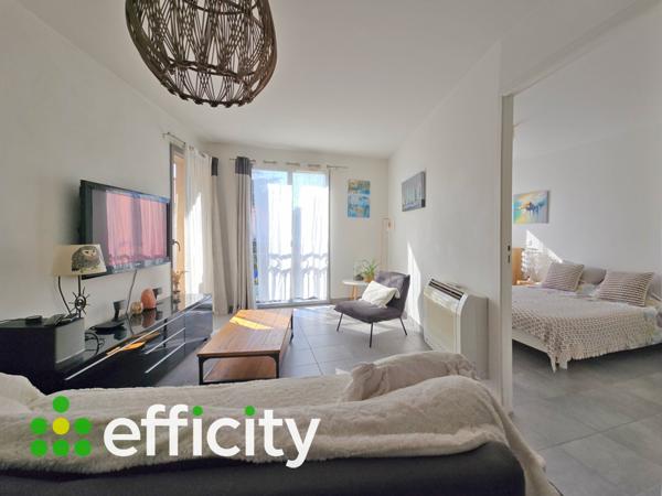Appartement
         2 pièces
        - 43 m² 167 000 € *