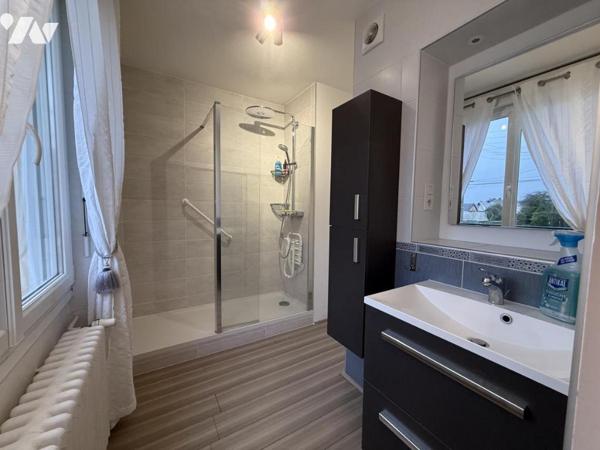 MAISON A TOURLAVILLE