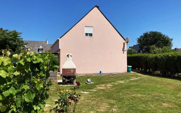 Maison à vendre    6 pièces •  Audierne