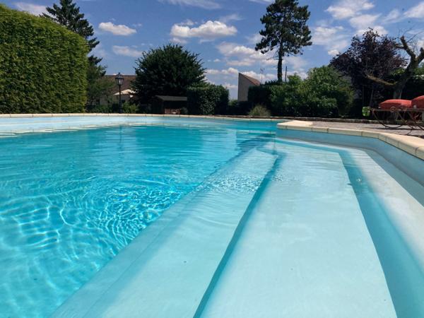 Vente corps de ferme 268 m² 7 Pièces Rozay-en-Brie