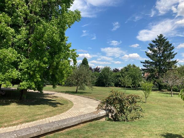 Vente corps de ferme 268 m² 7 Pièces Rozay-en-Brie