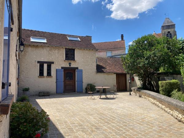 Vente corps de ferme 268 m² 7 Pièces Rozay-en-Brie