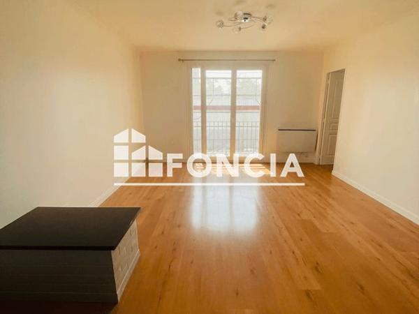 Location Appartement 4 pièces 71.36 m² - 22 RUE DES PAQUERETTES Draveil 91210