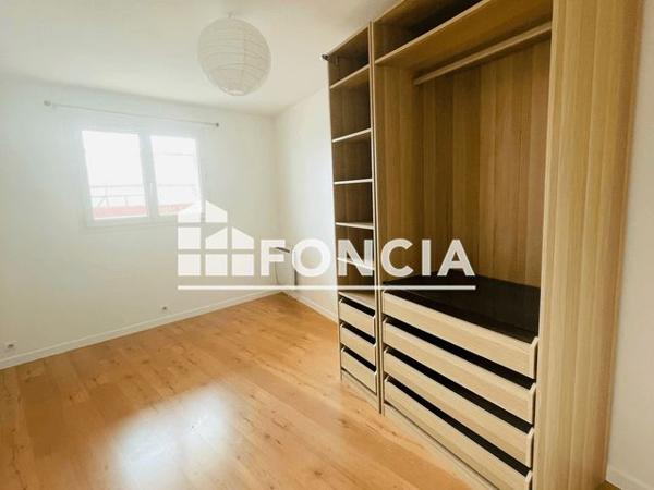 Location Appartement 4 pièces 71.36 m² - 22 RUE DES PAQUERETTES Draveil 91210