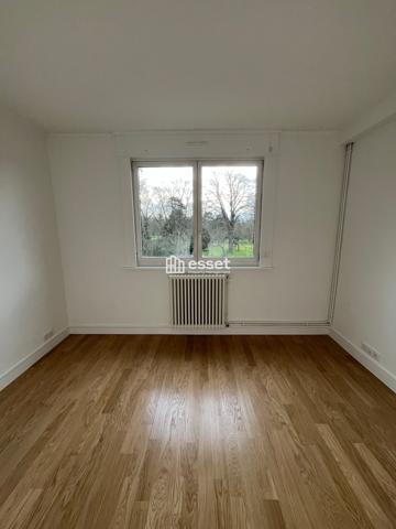 Location Appartement 7 pièces 144.29 m² - Neuilly-sur-seine 92200