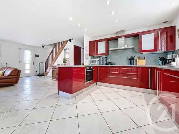 Maison à vendre  7 pièces - 135,94 m2 ROZAY EN BRIE - 77