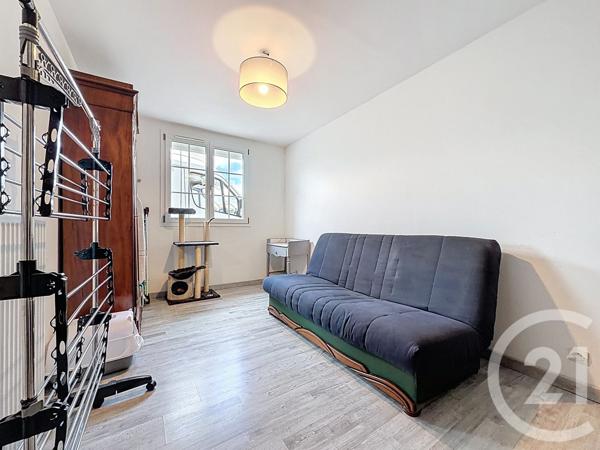 Maison à vendre  7 pièces - 135,94 m2 ROZAY EN BRIE - 77
