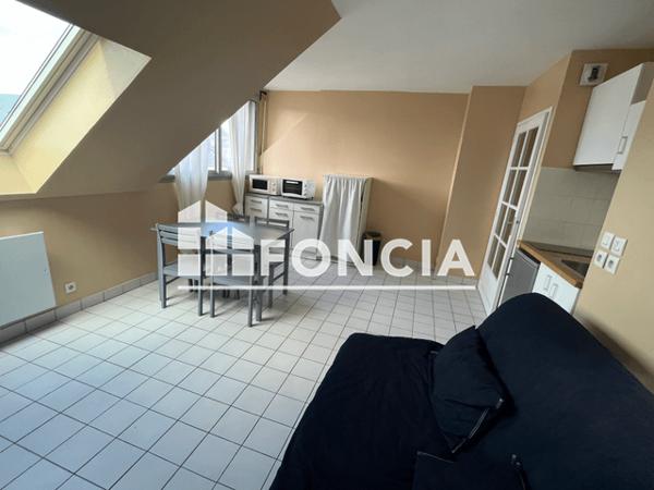 Location Studio meublé 24.68 m² - 1 ALLEE DE LA BORDIERE Joue Les Tours 37300