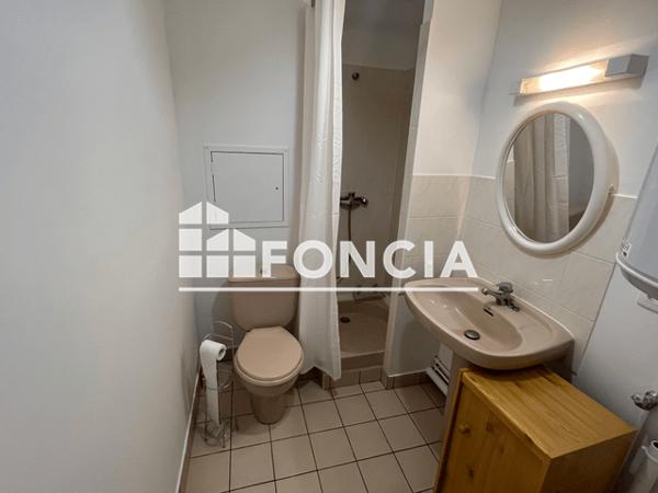 Location Studio meublé 24.68 m² - 1 ALLEE DE LA BORDIERE Joue Les Tours 37300