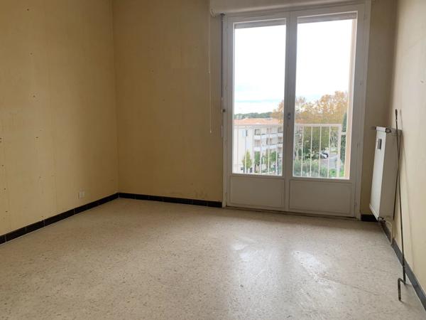 Vente Appartement 4 pièces 97 m2 à La Londe-les-Maures