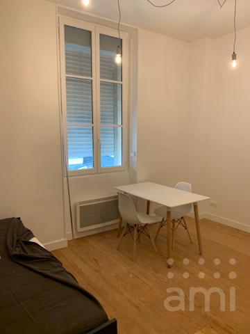 Appartement 1 pièce 21.9 m²