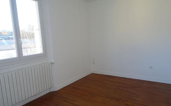 Appartement à louer    3 pièces • 61,13 m2 Nogent-le-Rotrou