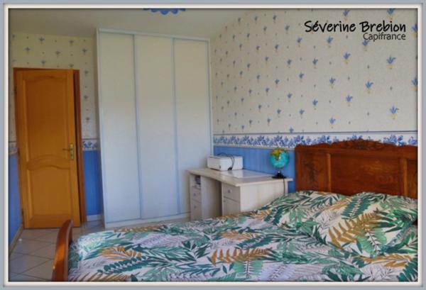 Maison à vendre jardin, terrasse, garage double, 2 chambres ARCONSAT (63)