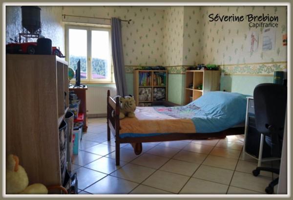 Maison à vendre jardin, terrasse, garage double, 2 chambres ARCONSAT (63)