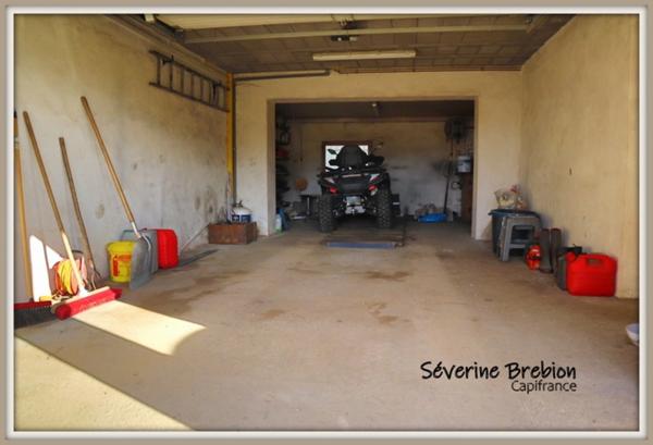 Maison à vendre jardin, terrasse, garage double, 2 chambres ARCONSAT (63)