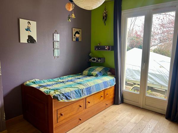 Maison Echillais 7 pièce(s) 178 m2