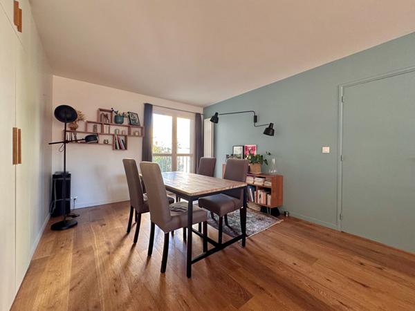 Appartement Pantin 3 pièce(s) 77 m2