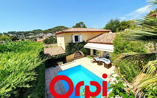 Maison à vendre    4 pièces •  Bandol