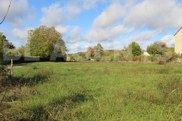 TERRAIN CONSTRUCTIBLE DE 512 M²