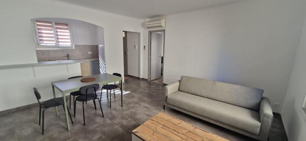 APPARTEMENT T3 MEUBLE 1ER ETAGE ENTIEREMENT REFAIT A NEUF - CLIMATISATION - GARAGE - CAVE