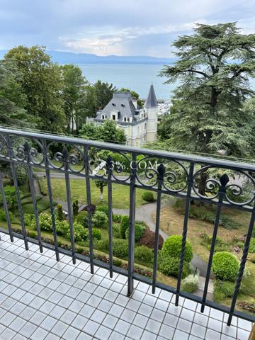 Appartement 3 pièce(s) 2 chambre(s) 67.8 m²