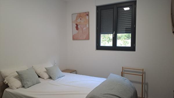 Villa 4 chambres Secteur Sainte Cécile les Vignes Mondragon (84430)