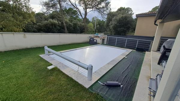 Villa 4 chambres Secteur Sainte Cécile les Vignes Mondragon (84430)