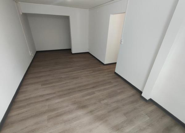 Appartement à louer    2 pièces •  Saint-Denis