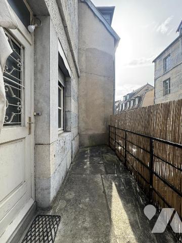 Appartement T3 rez de chaussée 18 rue des frères mercier Besançon
