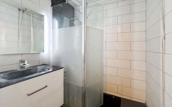 Appartement à vendre    3 pièces • 61,68 m2 Villepinte