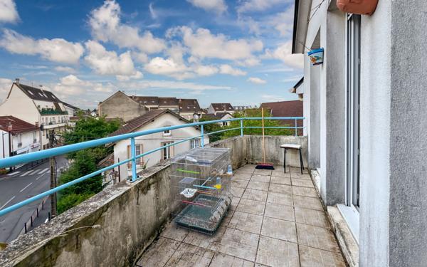 Appartement à vendre    3 pièces • 61,68 m2 Villepinte