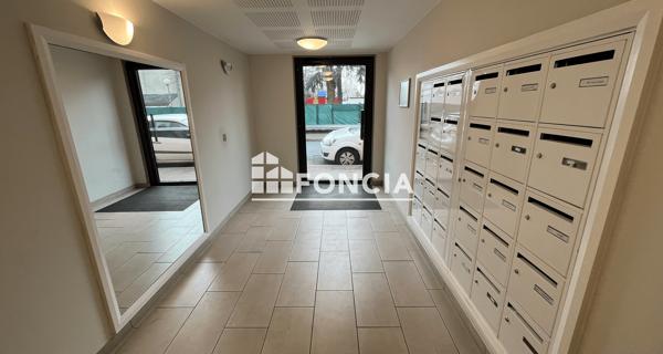 Location Appartement 2 pièces 38.9 m² - ÉTampes 91150