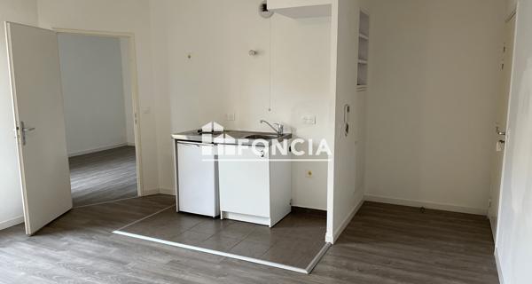Location Appartement 2 pièces 38.9 m² - ÉTampes 91150