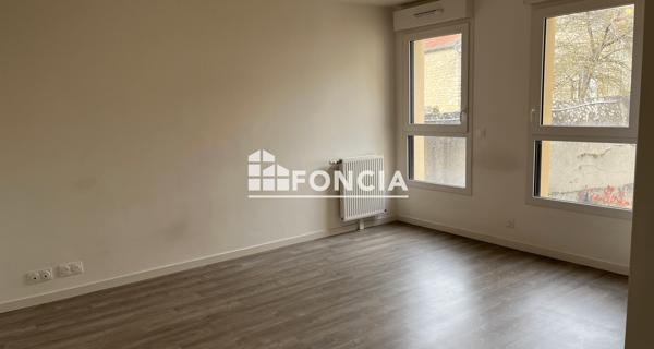 Location Appartement 2 pièces 38.9 m² - ÉTampes 91150
