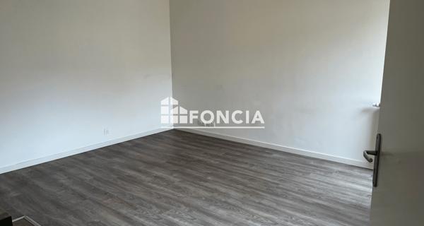 Location Appartement 2 pièces 38.9 m² - ÉTampes 91150