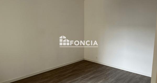 Location Appartement 2 pièces 38.9 m² - ÉTampes 91150