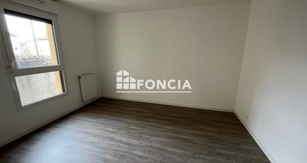 Location Appartement 2 pièces 38.9 m² - ÉTampes 91150