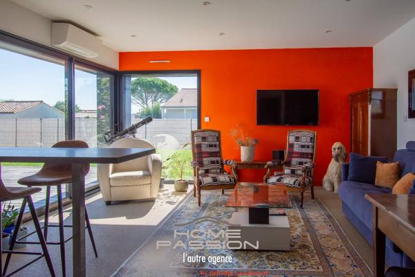 COZES - CONTEMPORAINE DE PLAIN PIED AVEC PISCINE