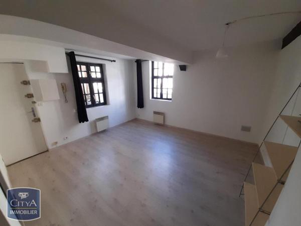 Appartement à louer 1 pièce 24.73m²