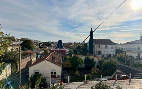 Maison à vendre    3 pièces •  Béziers