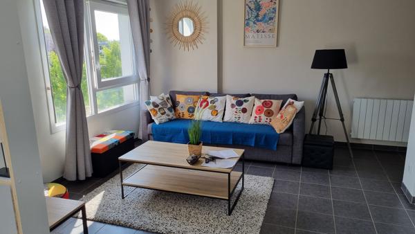 Location Appartement 2 pièces Mont-Saint-Aignan (76130) - Centre ville, proche transports et commerces