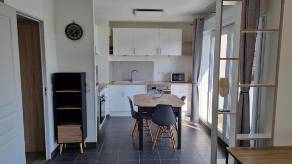 Location Appartement 2 pièces Mont-Saint-Aignan (76130) - Centre ville, proche transports et commerces