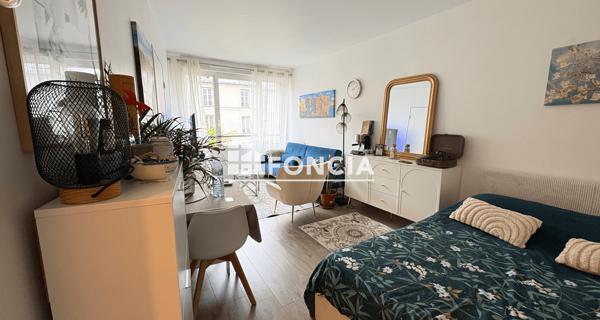 À vendre Studio 28.88 m² - Paris 75019