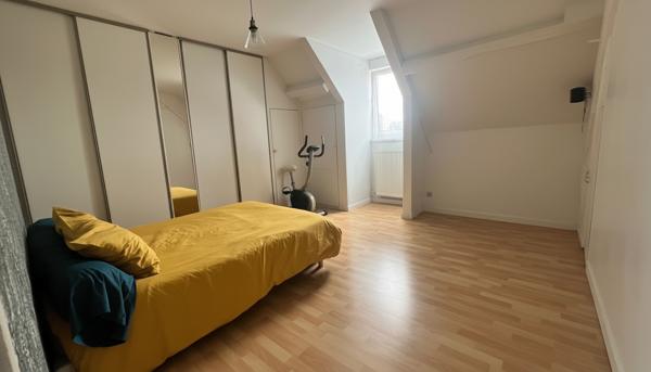 Ensemble immobilier avec revenus locatifs ? Maison 120 m² + 2 T2 loués ? Chartres