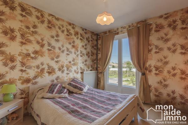 Maison de 117m²  avec piscine, atelier et double garage